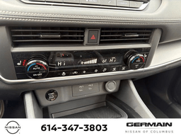 Nissan Rogue Dark Armor AWD 2026