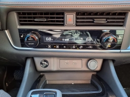 Nissan Rogue Rock Creek AWD 2026