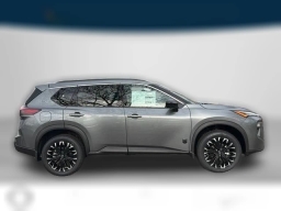 Nissan Rogue Dark Armor AWD 2026