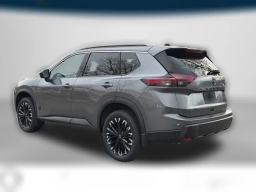 Nissan Rogue Dark Armor AWD 2026