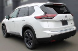 Nissan Rogue SV AWD 2026