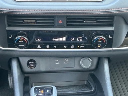Nissan Rogue Rock Creek AWD 2026