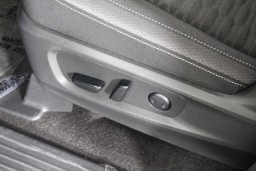 Nissan Pathfinder SV 2WD 2025