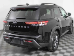 Nissan Pathfinder SV 2WD 2025