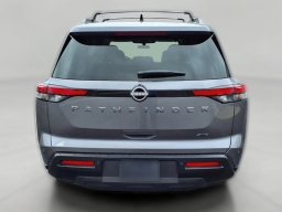 Nissan Pathfinder SV 4WD 2026