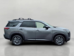 Nissan Pathfinder SV 4WD 2026