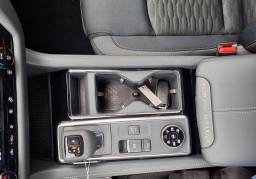 Nissan Pathfinder SV 4WD 2026