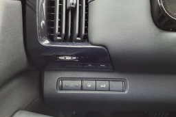 Nissan Pathfinder SV 4WD 2026