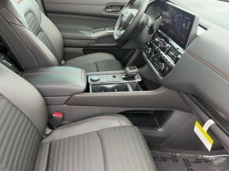 Nissan Pathfinder Rock Creek 4WD 2026