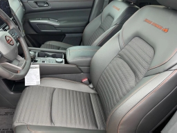 Nissan Pathfinder Rock Creek 4WD 2026