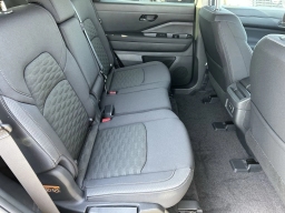 Nissan Pathfinder SV 2WD 2026