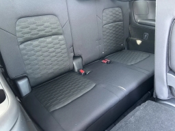Nissan Pathfinder SV 2WD 2026