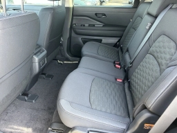Nissan Pathfinder SV 2WD 2026