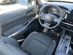 Nissan Pathfinder SV 2WD 2026