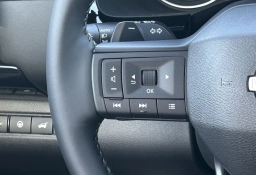 Nissan Pathfinder SV 2WD 2026