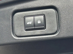 Nissan Pathfinder SV 2WD 2026