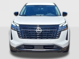 Nissan Pathfinder SV 2WD 2026