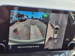 Nissan Pathfinder SL 2WD 2025