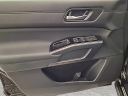 Nissan Pathfinder SL 4WD 2026