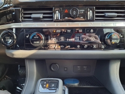 Nissan Pathfinder SL 4WD 2026