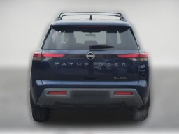 Nissan Pathfinder SL 4WD 2026