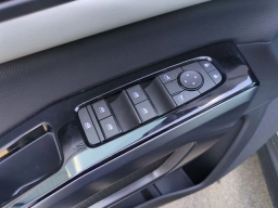 Nissan Pathfinder SL 4WD 2026