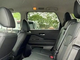 Nissan Pathfinder SL 4WD 2026