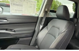 Nissan Pathfinder SL 4WD 2026