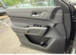 Nissan Pathfinder SL 4WD 2026