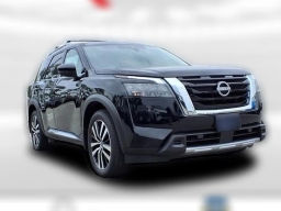 Nissan Pathfinder Platinum 2WD 2025