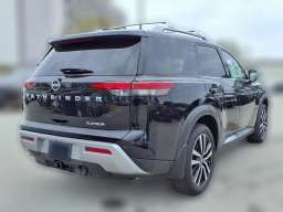 Nissan Pathfinder Platinum 2WD 2025