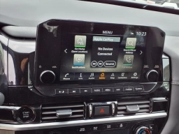 Nissan Pathfinder Platinum 2WD 2025