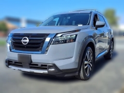 Nissan Pathfinder Platinum 2WD 2025