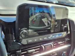 Nissan Pathfinder Platinum 2WD 2025