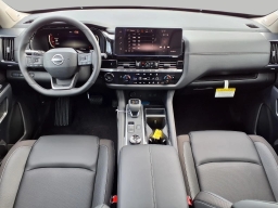 Nissan Pathfinder Platinum 4WD 2026