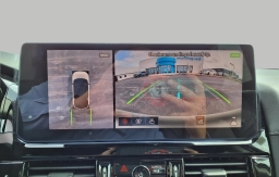 Nissan Pathfinder Platinum 4WD 2026