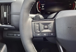 Nissan Pathfinder Platinum 4WD 2026