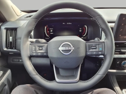 Nissan Pathfinder Platinum 4WD 2026