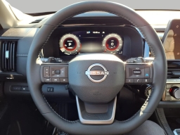 Nissan Pathfinder Platinum 4WD 2026