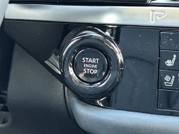 Nissan Pathfinder Platinum 2WD 2026