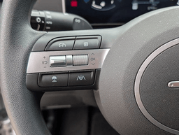 Hyundai Tucson SE FWD 2026