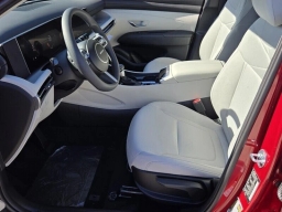 Hyundai Tucson SE FWD 2026