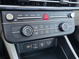 Hyundai Tucson SE FWD 2026