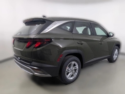 Hyundai Tucson SE FWD 2026