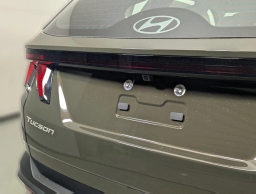 Hyundai Tucson SE FWD 2026