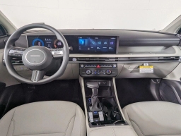 Hyundai Tucson SE FWD 2026