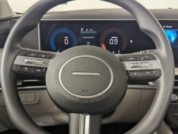 Hyundai Tucson SE FWD 2026