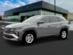 Hyundai Tucson SE FWD 2026