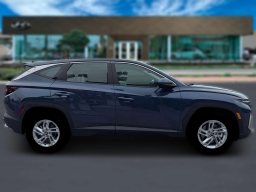 Hyundai Tucson SE FWD 2026