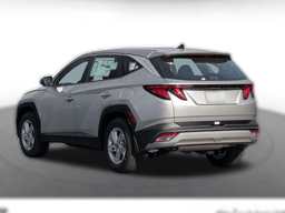 Hyundai Tucson SE FWD 2026